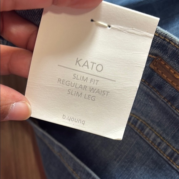 Women's Skinny Jeans in Deep Blue - Picture 4 of 7